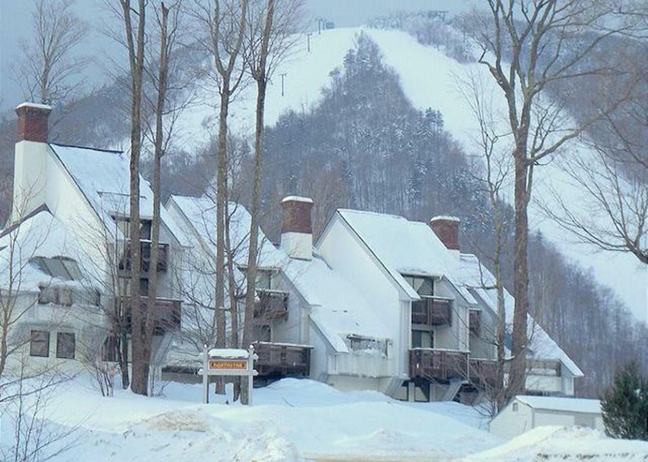Ski In/Out Trailside Townhome كيلنغتون المظهر الخارجي الصورة